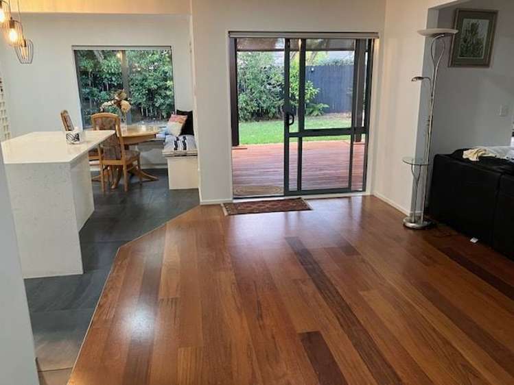 8 Kalberry Place East Tamaki_14