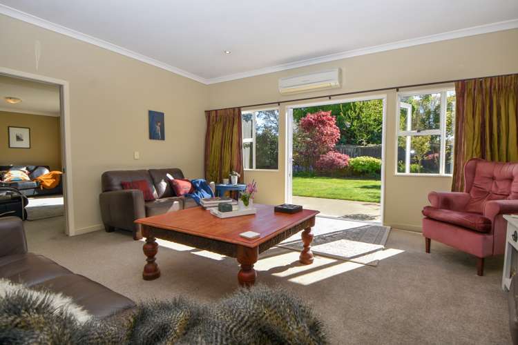 26 Deller Drive Carterton_8