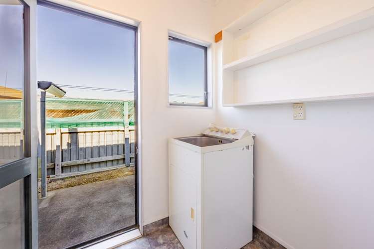 2/234 Kennedy Road Onekawa_11