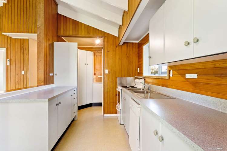 1/23 Aeroview Drive Beach Haven_11