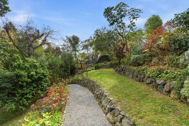 39 Te Awakura Terrace Mount Pleasant_45