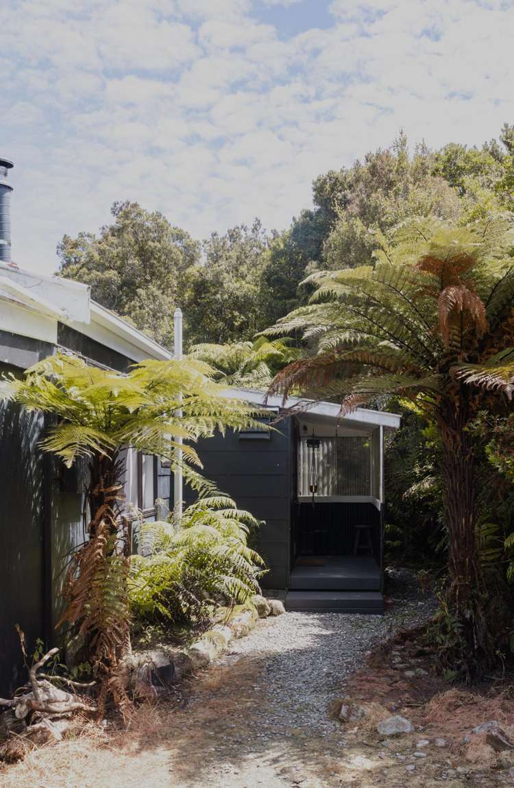 25 Scandinavian Street Hokitika_17