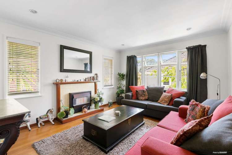 2/221 Lake Road Belmont_10