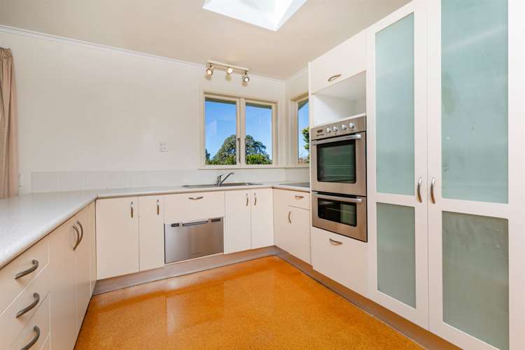 79 Tiroroa Avenue Te Atatu South_8