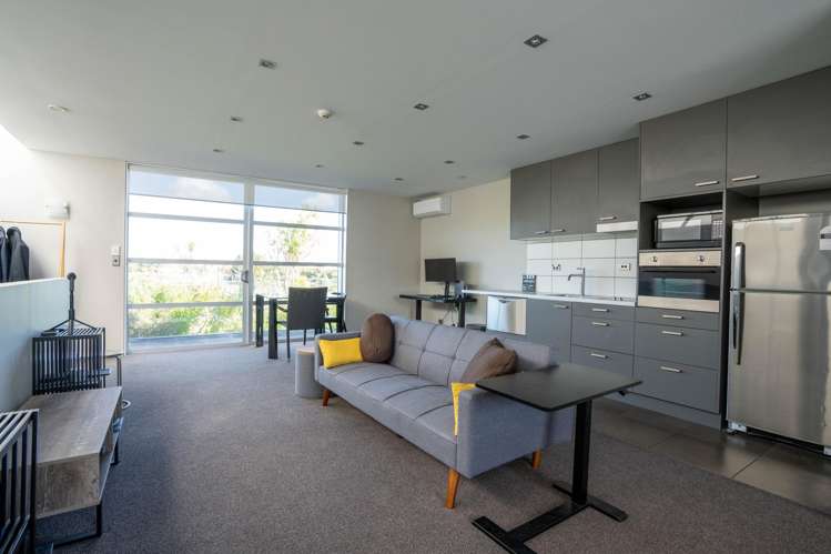 5/8a Settlers Crescent Ferrymead_2