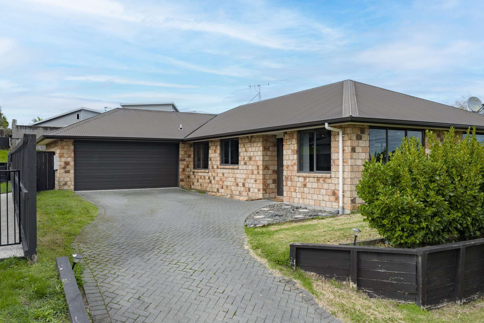 4 Raddington Way Huntington_0