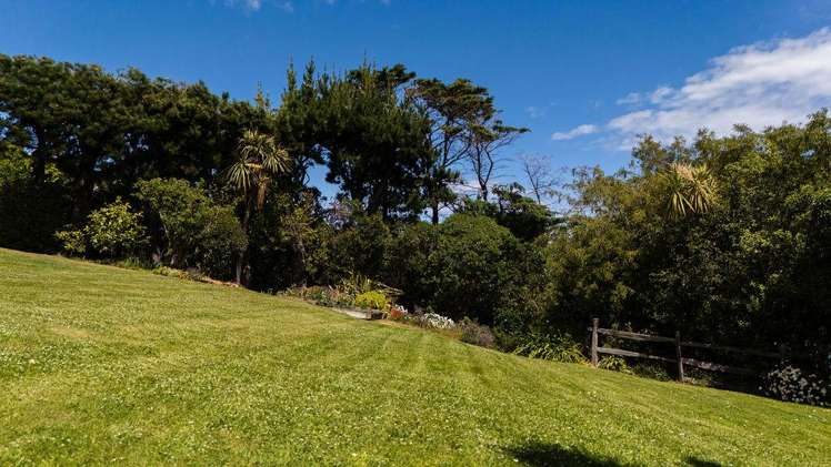 46 Bayview Crescent Duvauchelle_28