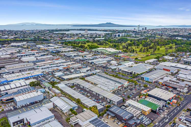 2/77 Porana Road Wairau Valley_6