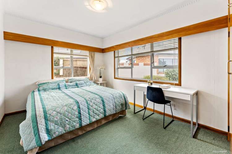 30 Devon Road Bucklands Beach_11