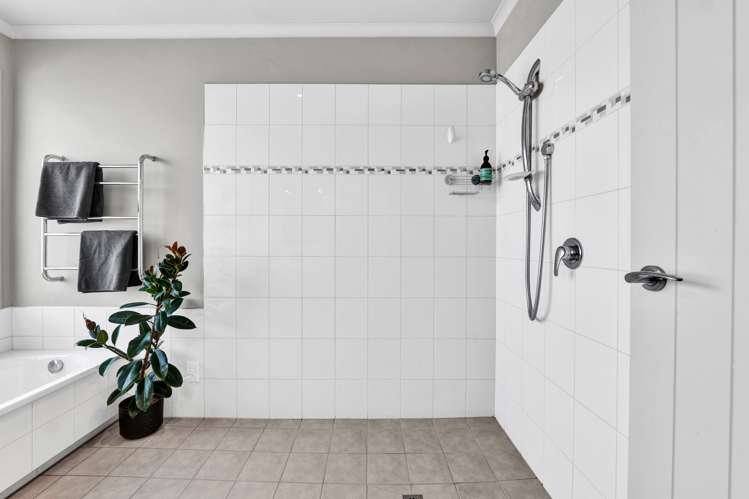 3b Sunset Street Bell Block_24