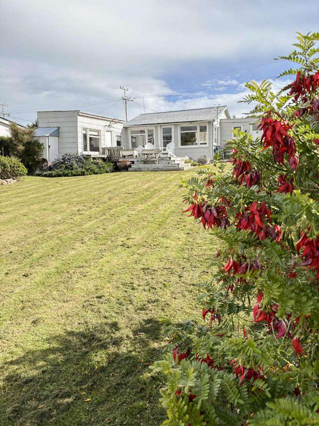 11 Moana Street Riverton_1