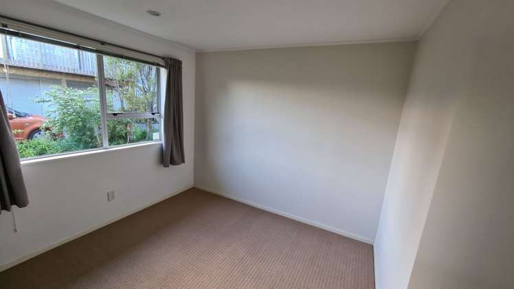 2/146 Glamorgan Drive Torbay_6