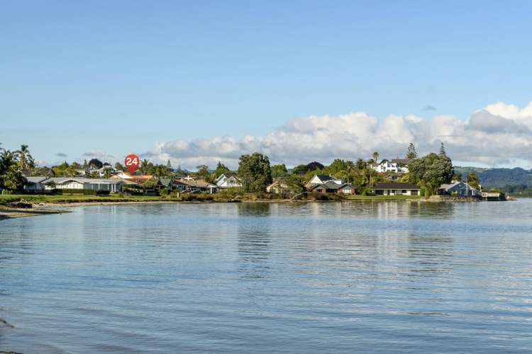 24 Kiriwai Place Matua_27