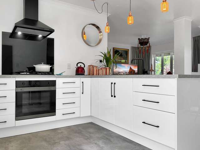 2b Kereru Lane Matata_1