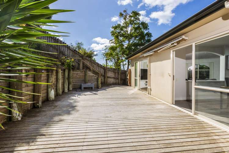 9 Falstone Lane Browns Bay_8