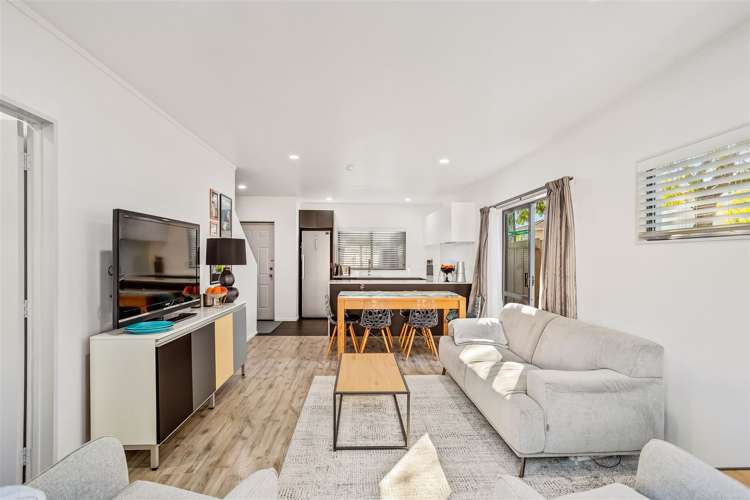 15 Butia Avenue Henderson_5