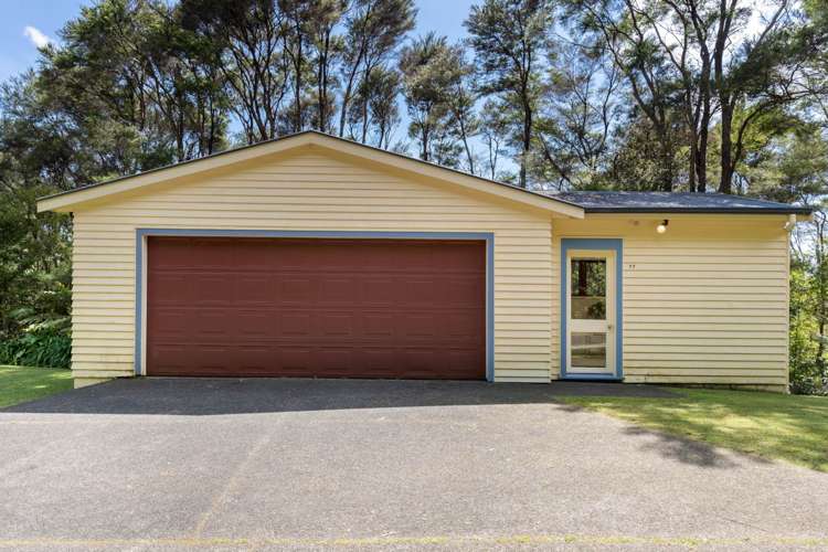 77 Carter Road Oratia_14