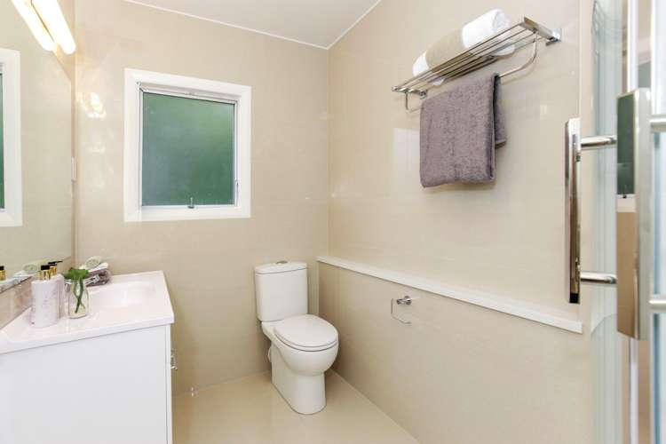 1/29 Fairview Road Mount Eden_11