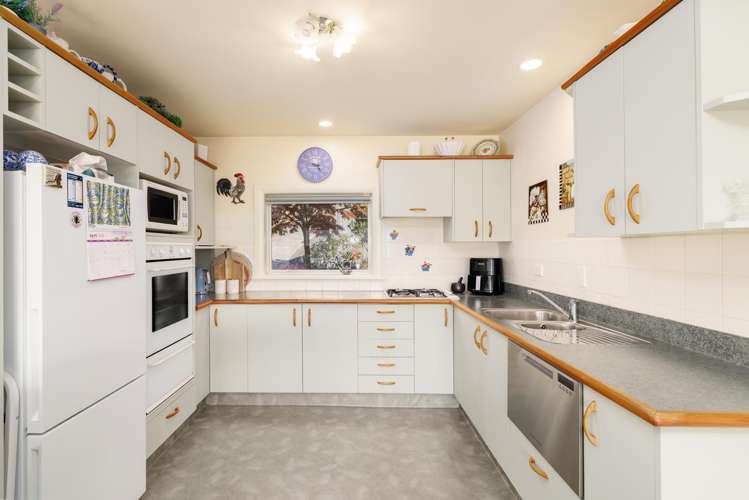 72 Marine Drive Diamond Harbour_12