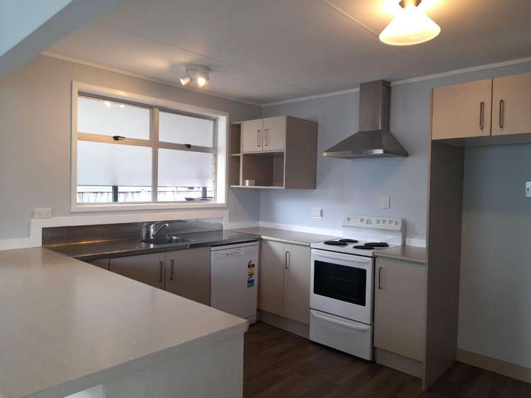 2/86 Tamatea Road 11209_5
