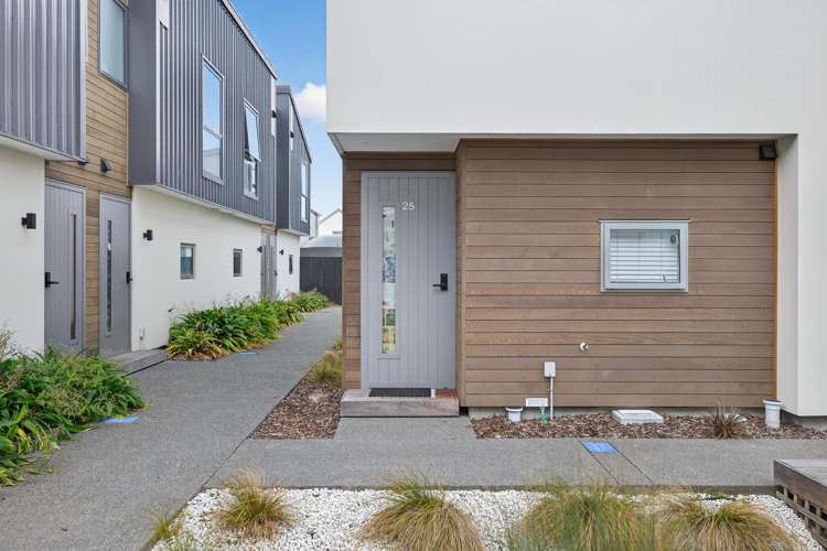 25/101 Mackworth Street Woolston_10