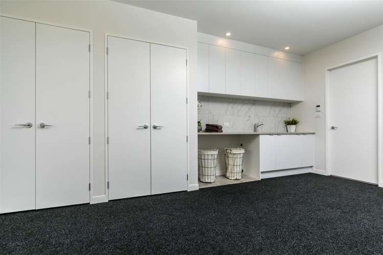 4 Dinning Road Riverhead_16