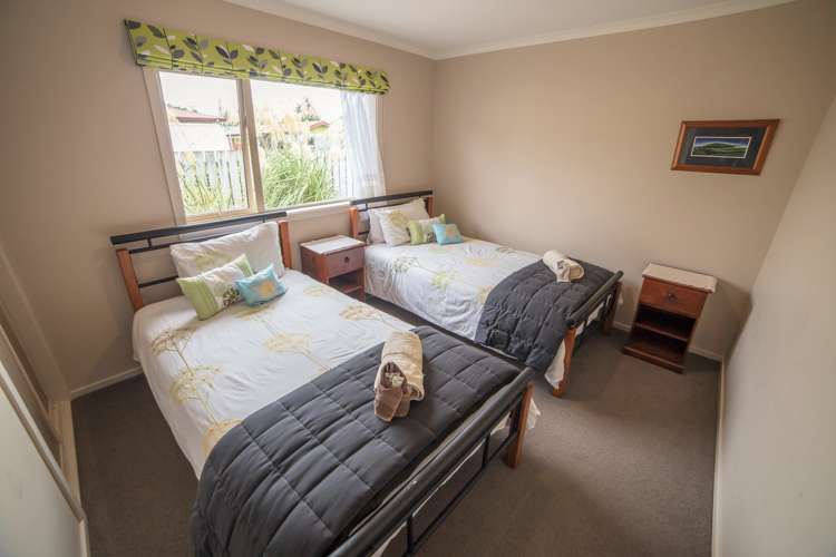 18 Motu-Au Close Manapouri_7