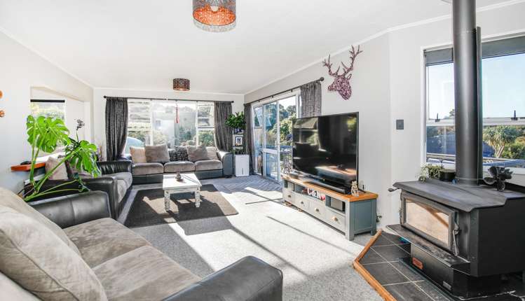 9 Kowhai Lane Halfmoon Bay_13