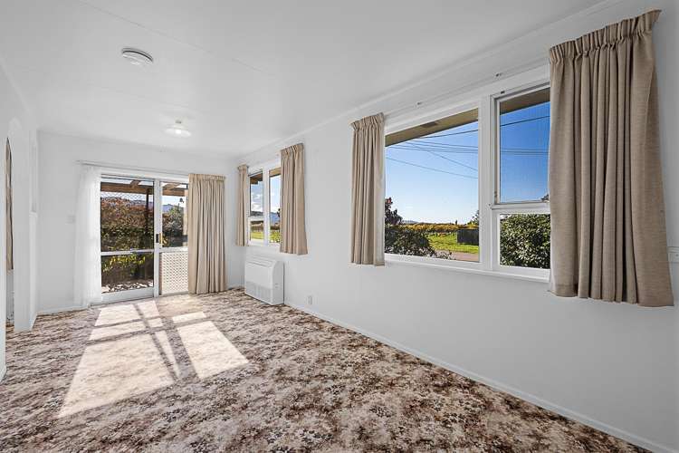 19 Oudenarde Street Renwick_5