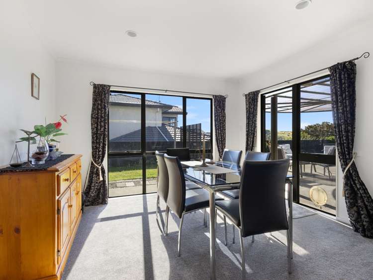 84 Churchill Drive Taradale_23