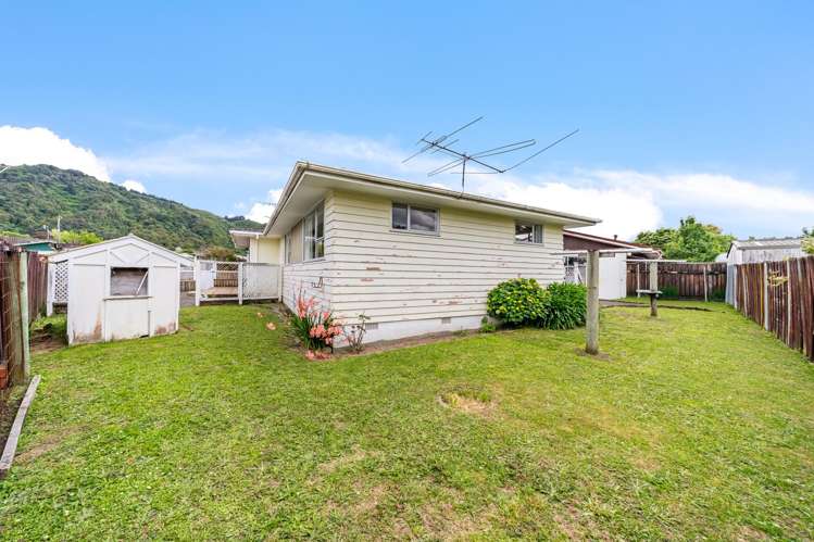20 Haylock Grove Totara Park_18