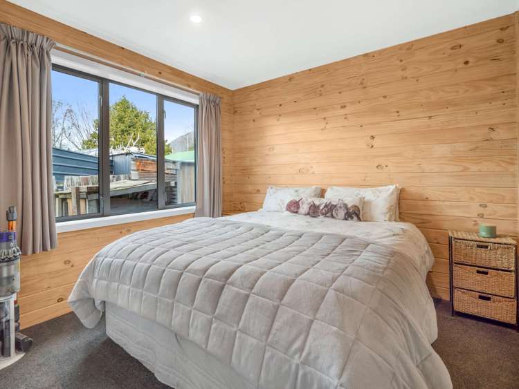 5 Ryton Place Lake Coleridge_20