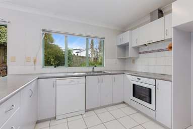 6 Millstream Drive_2