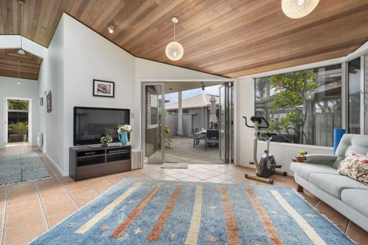 135 Patuwai Drive Whangamata_6