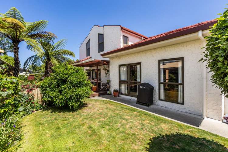 35 Ngarimu Crescent Taradale_25