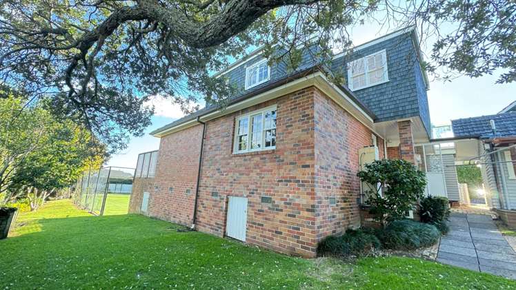 137 Long Drive St Heliers_10