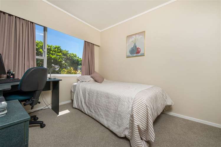 1/2 Camelot Place Glenfield_18
