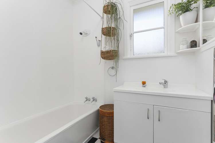 11 Sturges Avenue Otahuhu_12