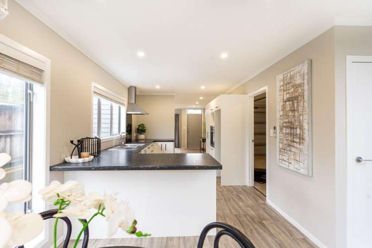 27B Southsea Crescent 1146_4