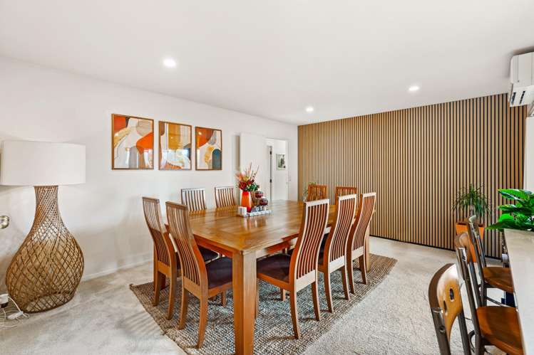 8 Toledo Avenue Henderson Heights_18