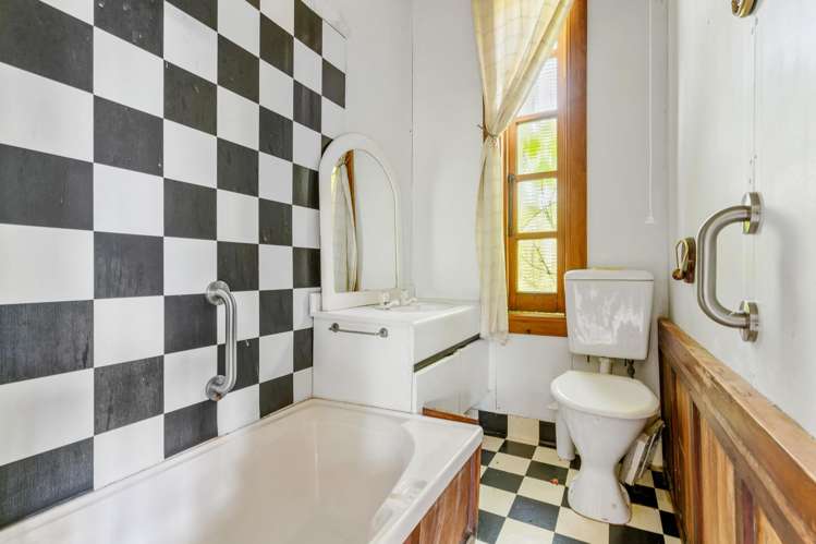 12 Seaview Road Brighton_7