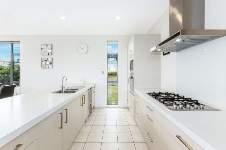 14 Ashwood Street Woodridge_5