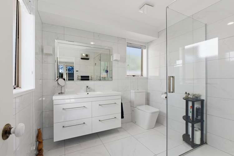 1 Bahamas Key Papamoa_10