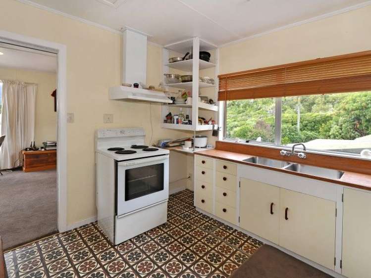 5 The Parade Okiwi Bay_6