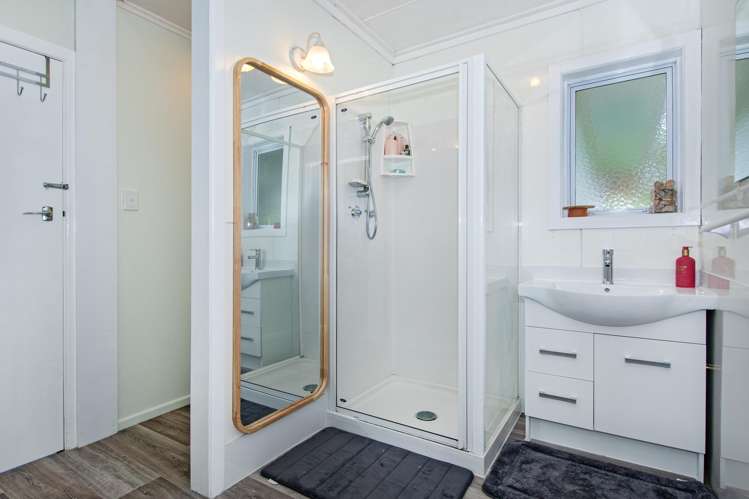 206 Old School Road Maungakaramea_7