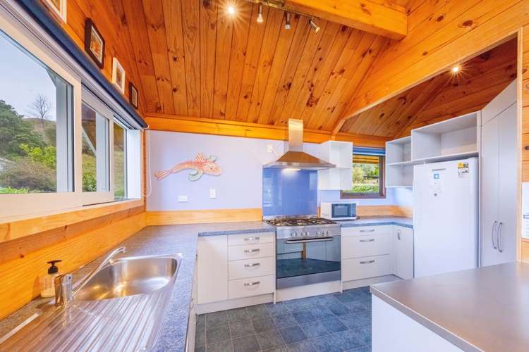 3432 Pourerere Beach Road Central Hawkes Bay Coastal_8