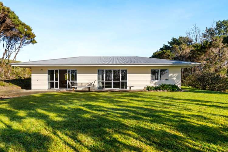 58 Garbolino Road Mangawhai_5