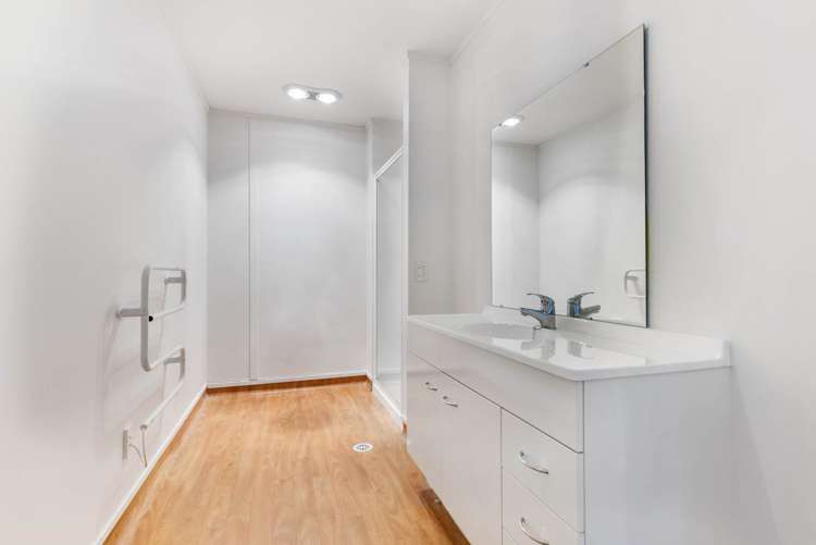 11/11 Freeman Way Manukau_10