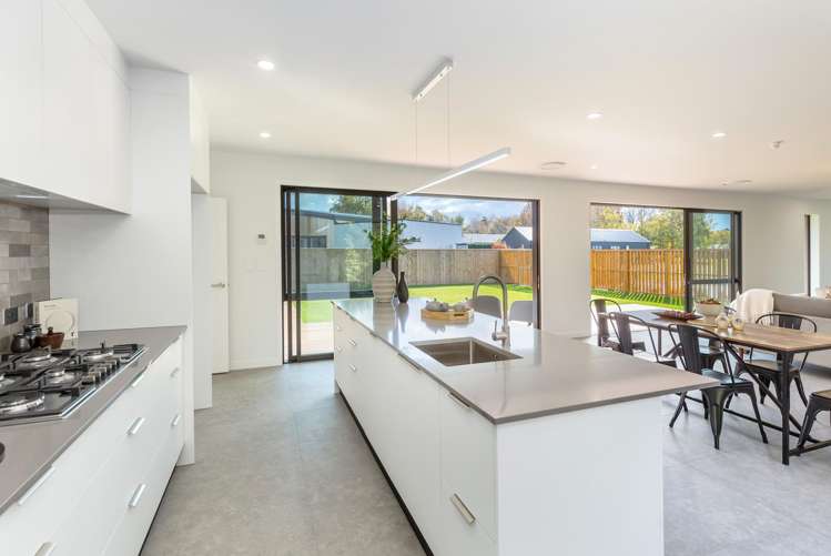 13 Oates Place_4