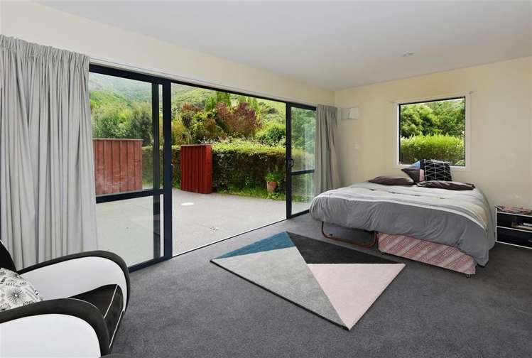 7 The Terrace Governors Bay_14